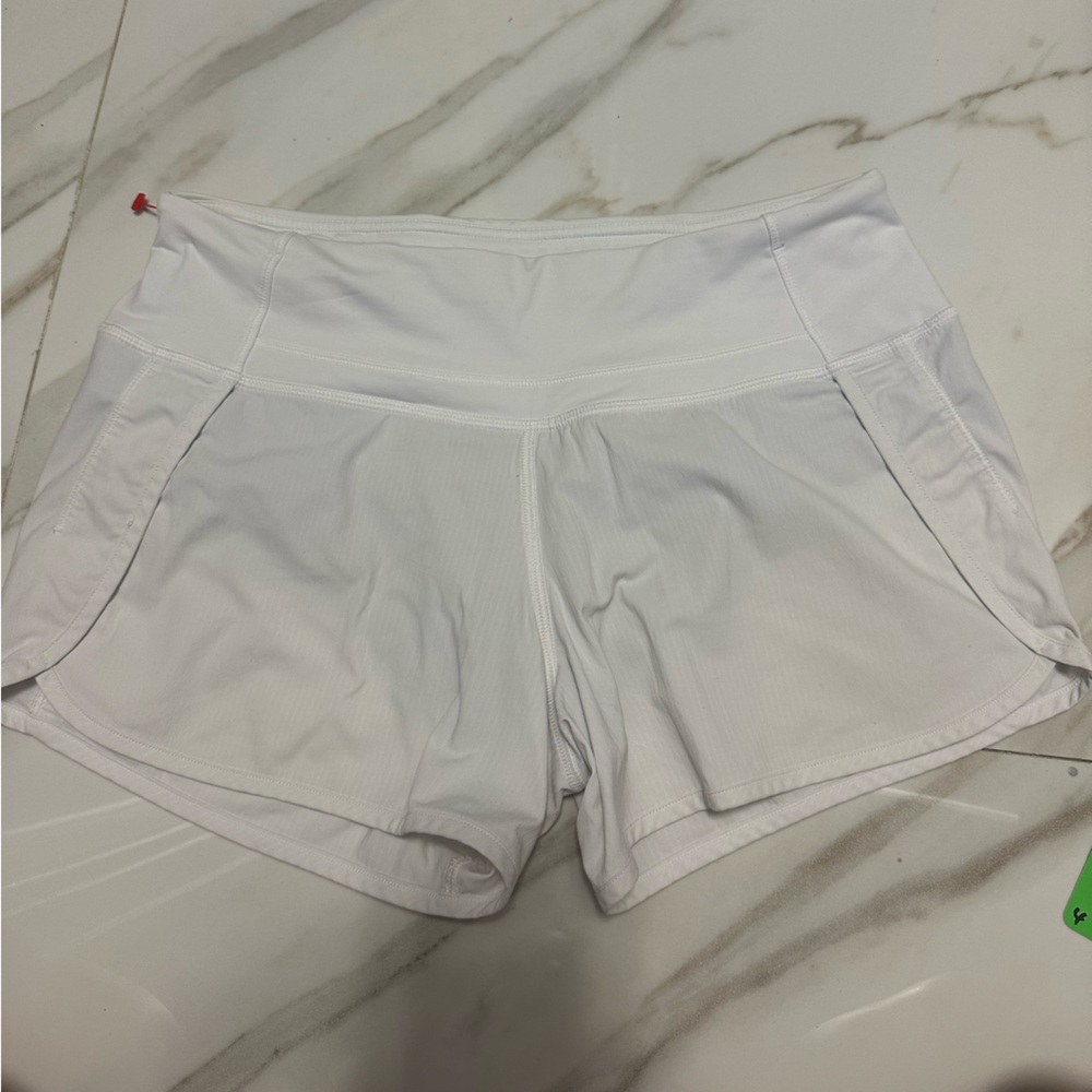 White lululemon shorts